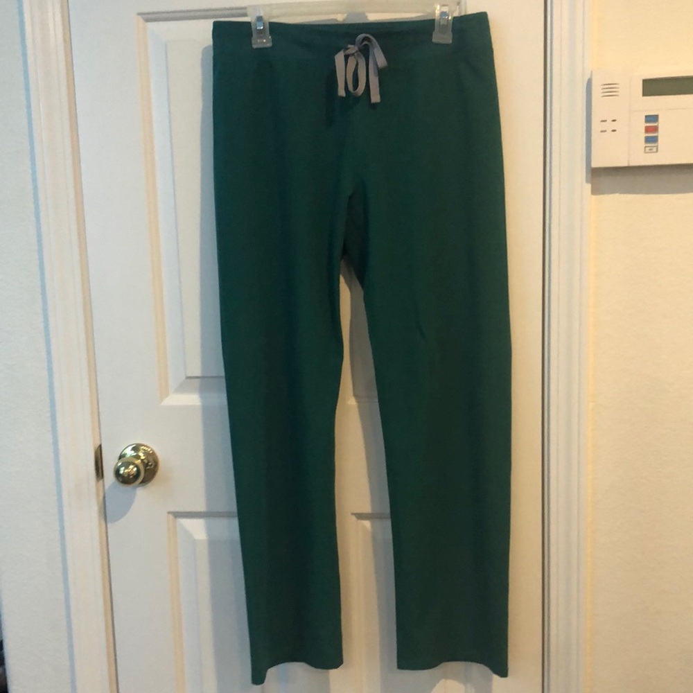 Women’s scrub pants
